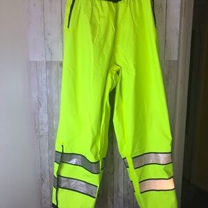 NWT Gerber Outerwear ANSI Pro Dry Reversible Rain Pants